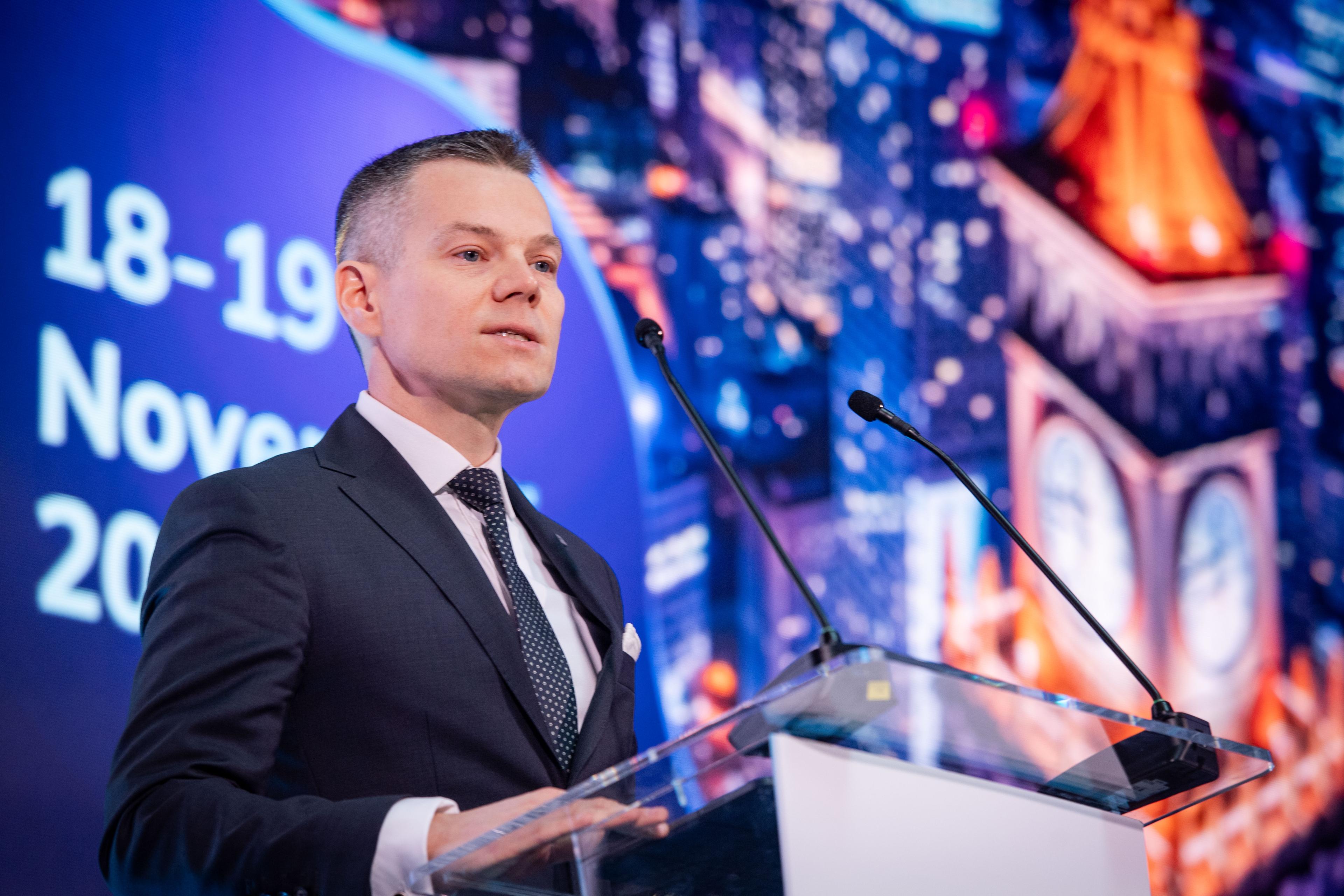 Jacek Jastrzębski speaks