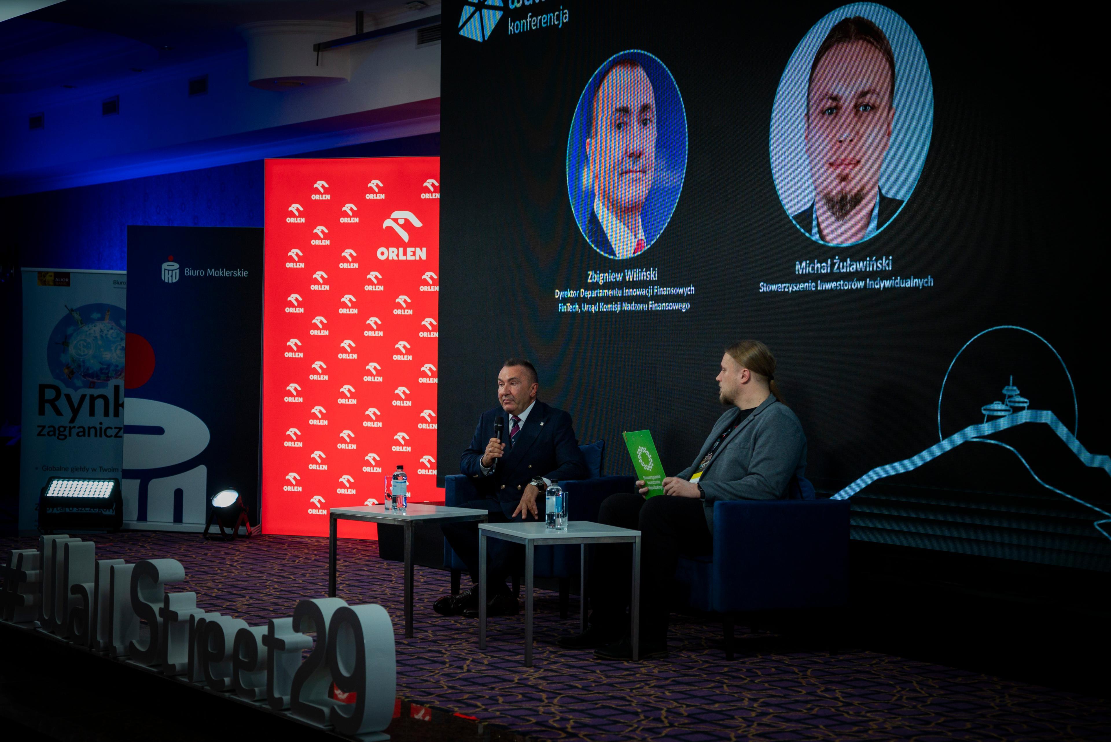 Zbigniew Jacek Wiliński during debate on stage