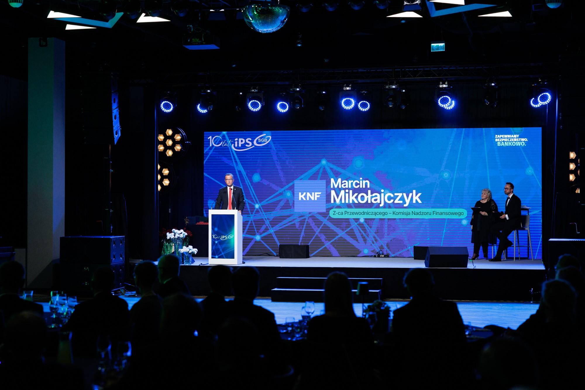 Marcin Mikołajczyk, Zastępca Przewodniczącego Komisji Nadzoru Finansowego, uczestniczył w jubileuszu dziesięciolecia Systemu Ochrony SGB