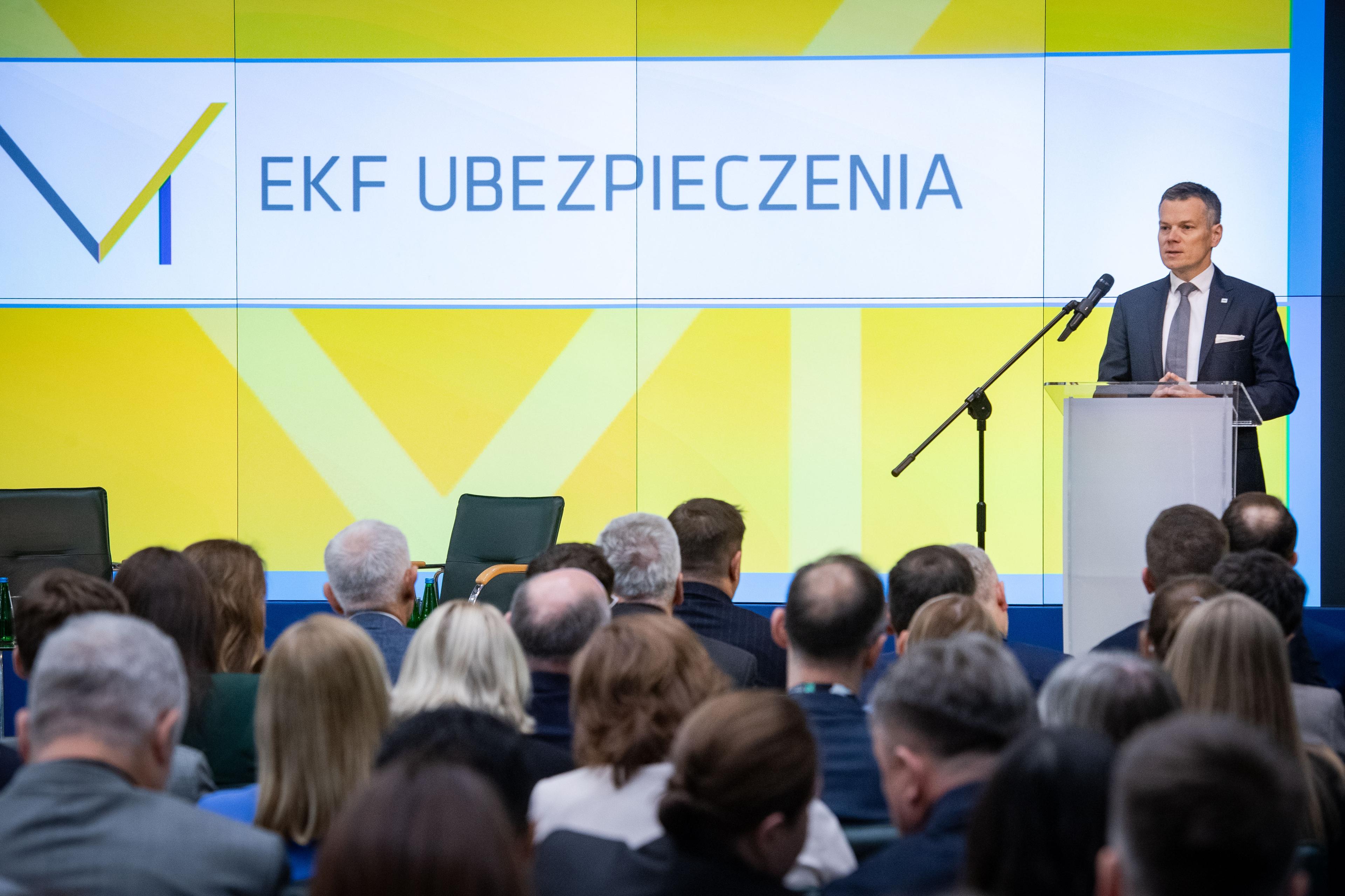 Jacek Jastrzębski i Krystian Wiercioch wystąpili podczas konferencji „EKF Ubezpieczenia 2025” - 3