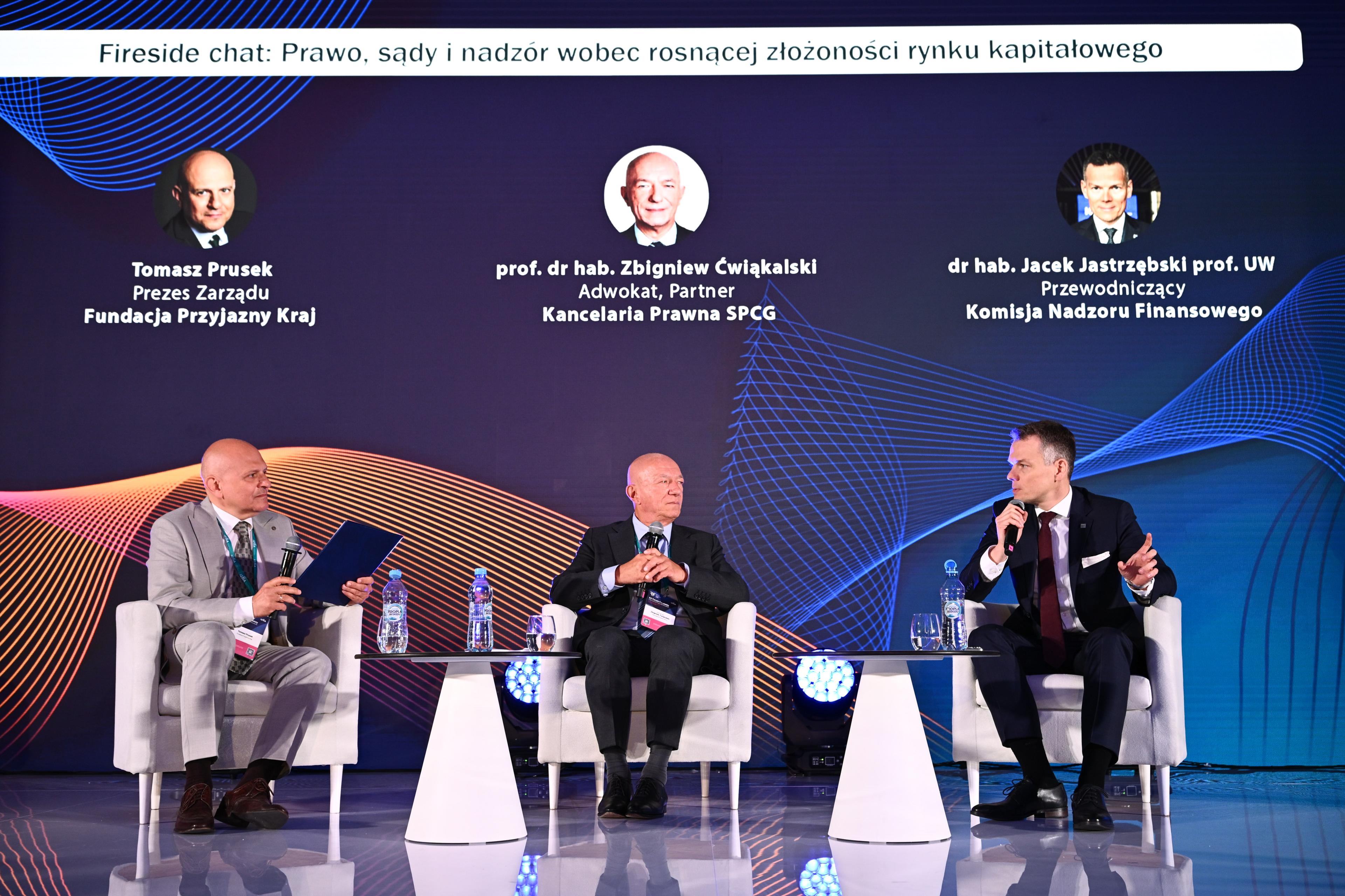 Jacek Jastrzębski wziął udział w fireside chat podczas XX Forum Funduszy IZFIA_1