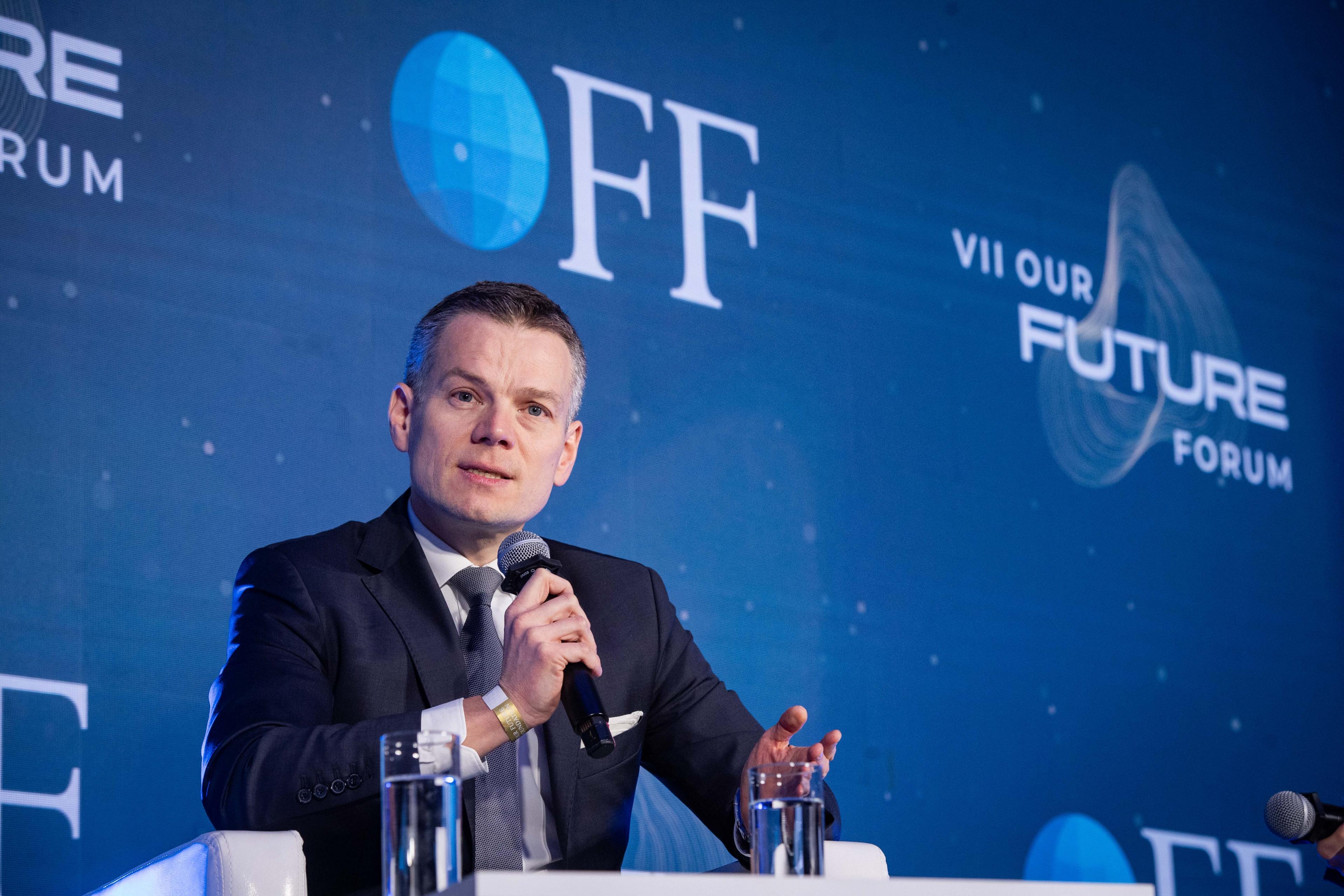 Jacek Jastrzębski wystąpił w panelu nt. perspektyw finansowych młodego pokolenia_6