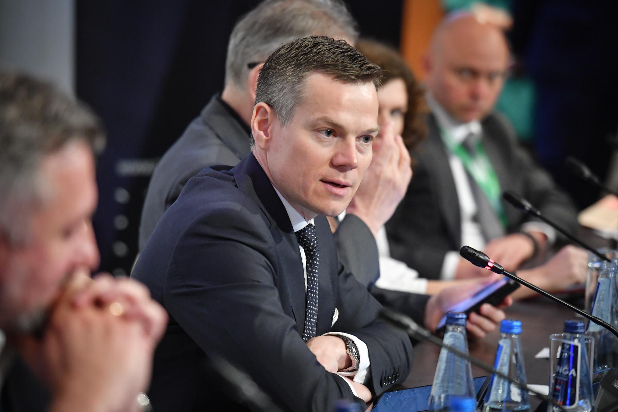 Jacek_Jastrzebski_wzial_udzial_w_panelu_o_regulacjach_na_EKF