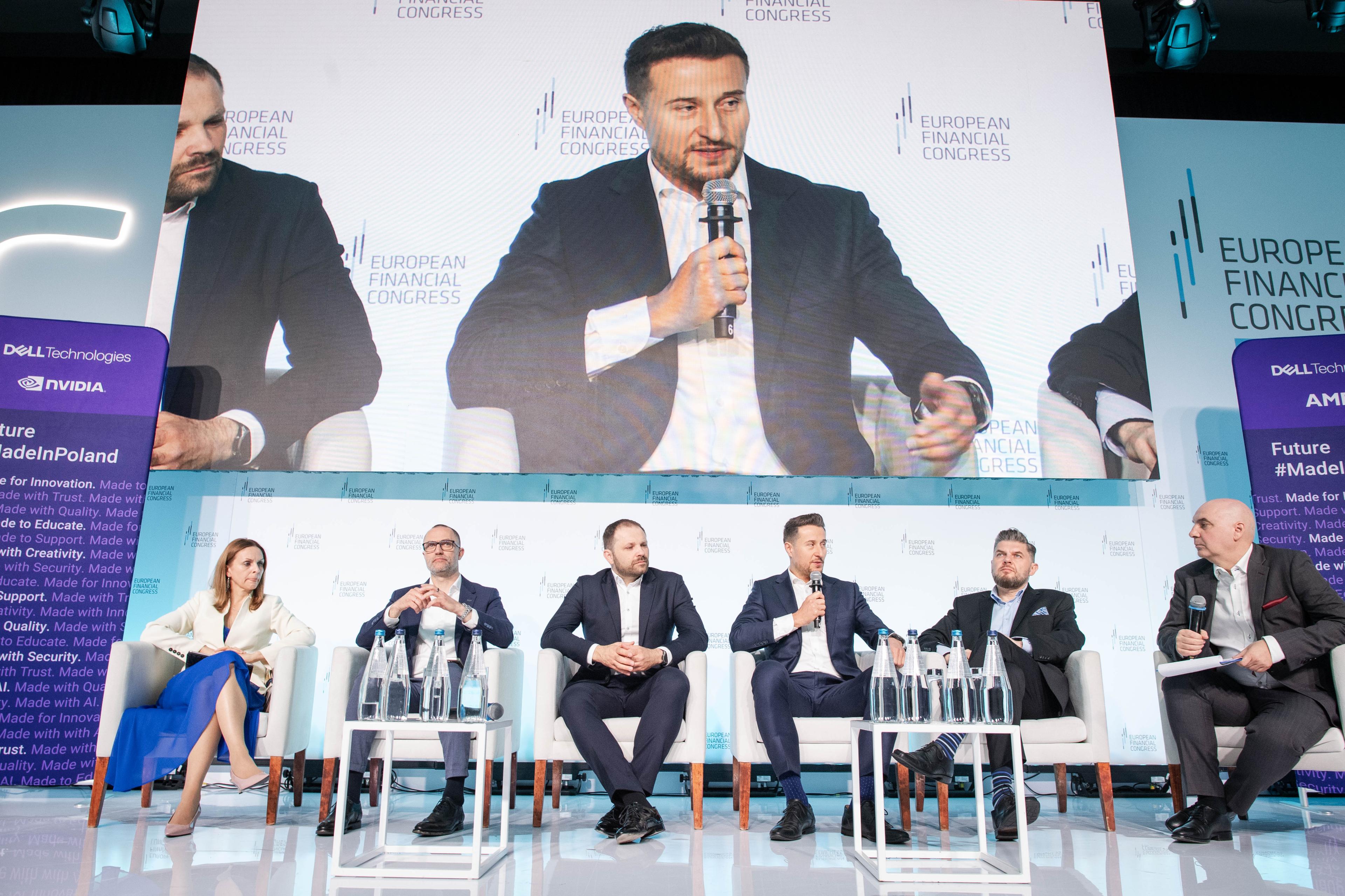 Krzysztof Dąbrowski na EKF w panelu o odporności sektora finansowego - 2