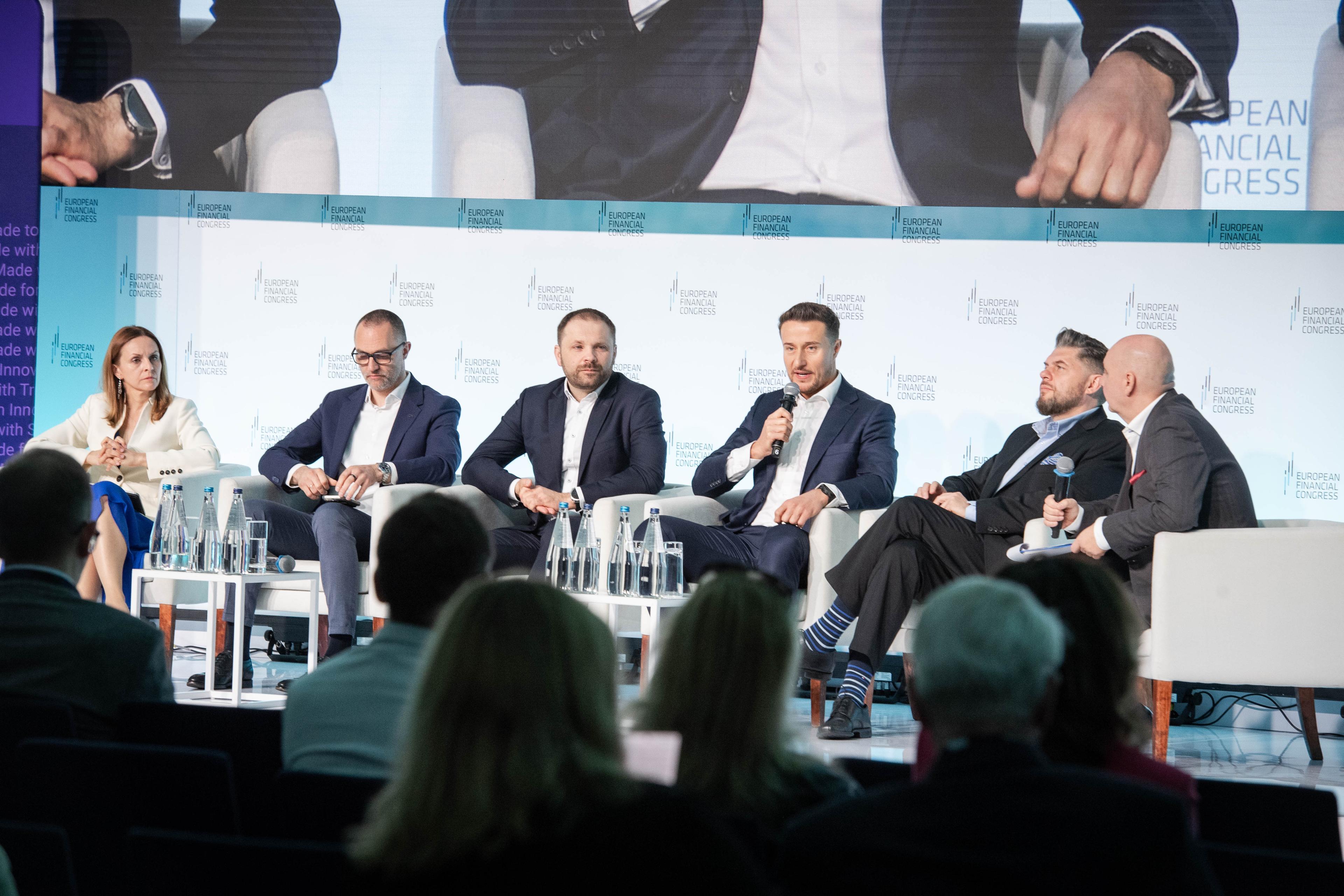 Krzysztof Dąbrowski na EKF w panelu o odporności sektora finansowego - 4