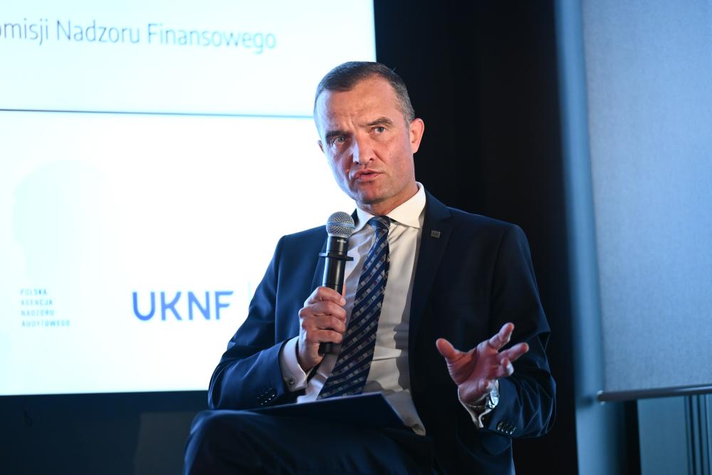 Marcin_Mikolajczyk_na_konferencji_PANA_i_UKNF_3