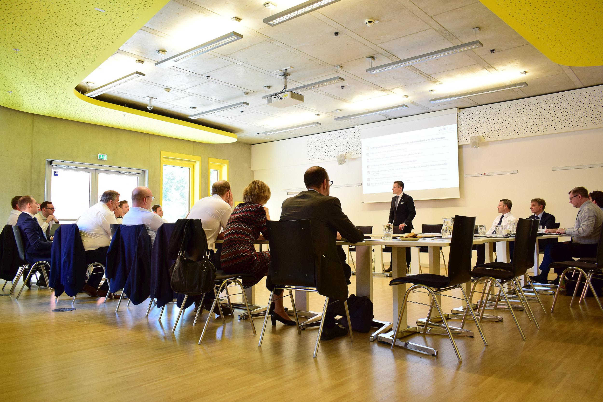 Przedstawiciele_UKNF_podczas_seminarium_dot_wezwan Przedstawiciele_UKNF_podczas_seminarium_dot_wezwan