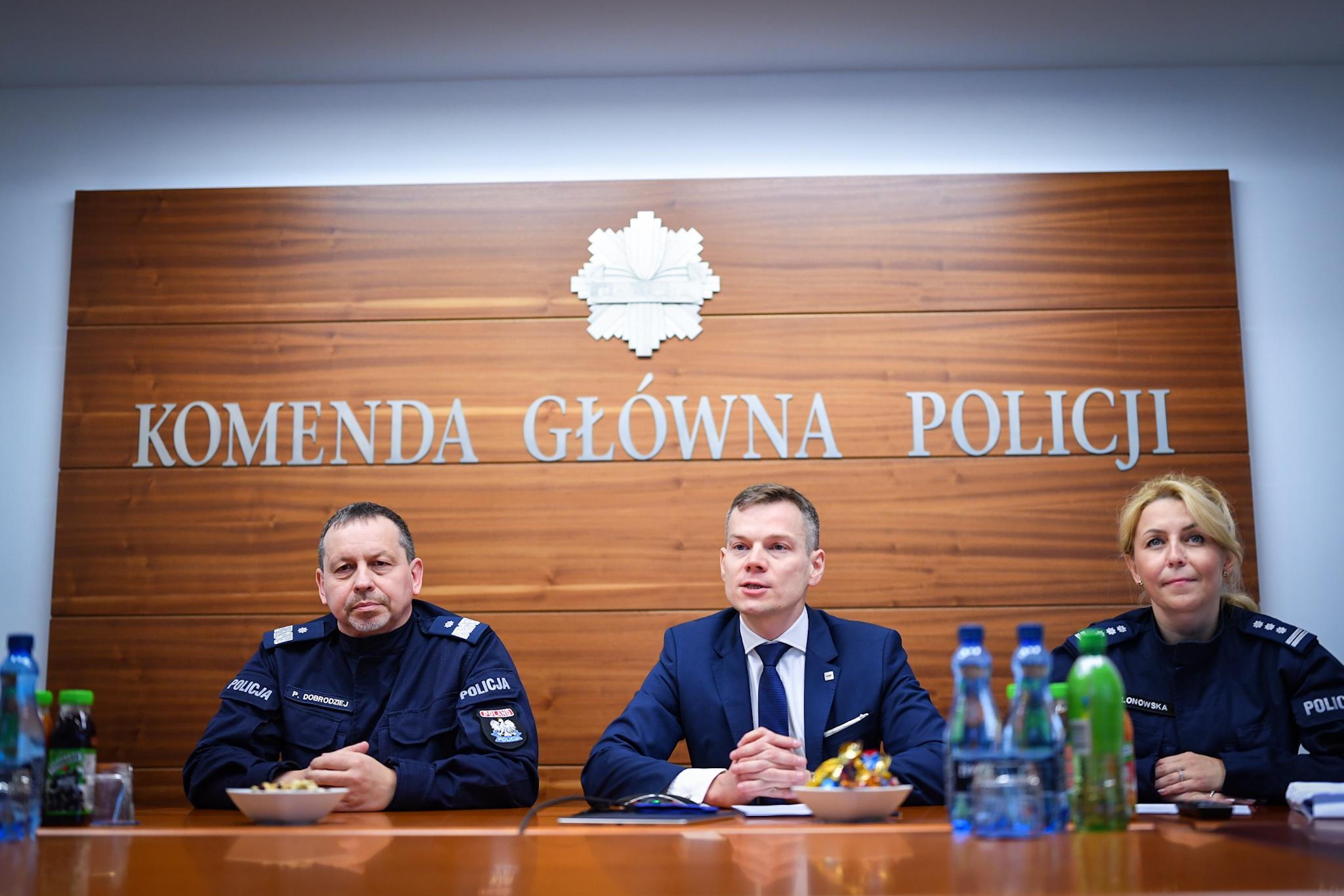 WSPol oraz UKNF zainaugurowały wspólne studia podyplomowe w zakresie cyberbezpieczeństwa WSPol oraz UKNF zainaugurowały wspólne studia podyplomowe w zakresie cyberbezpieczeństwa