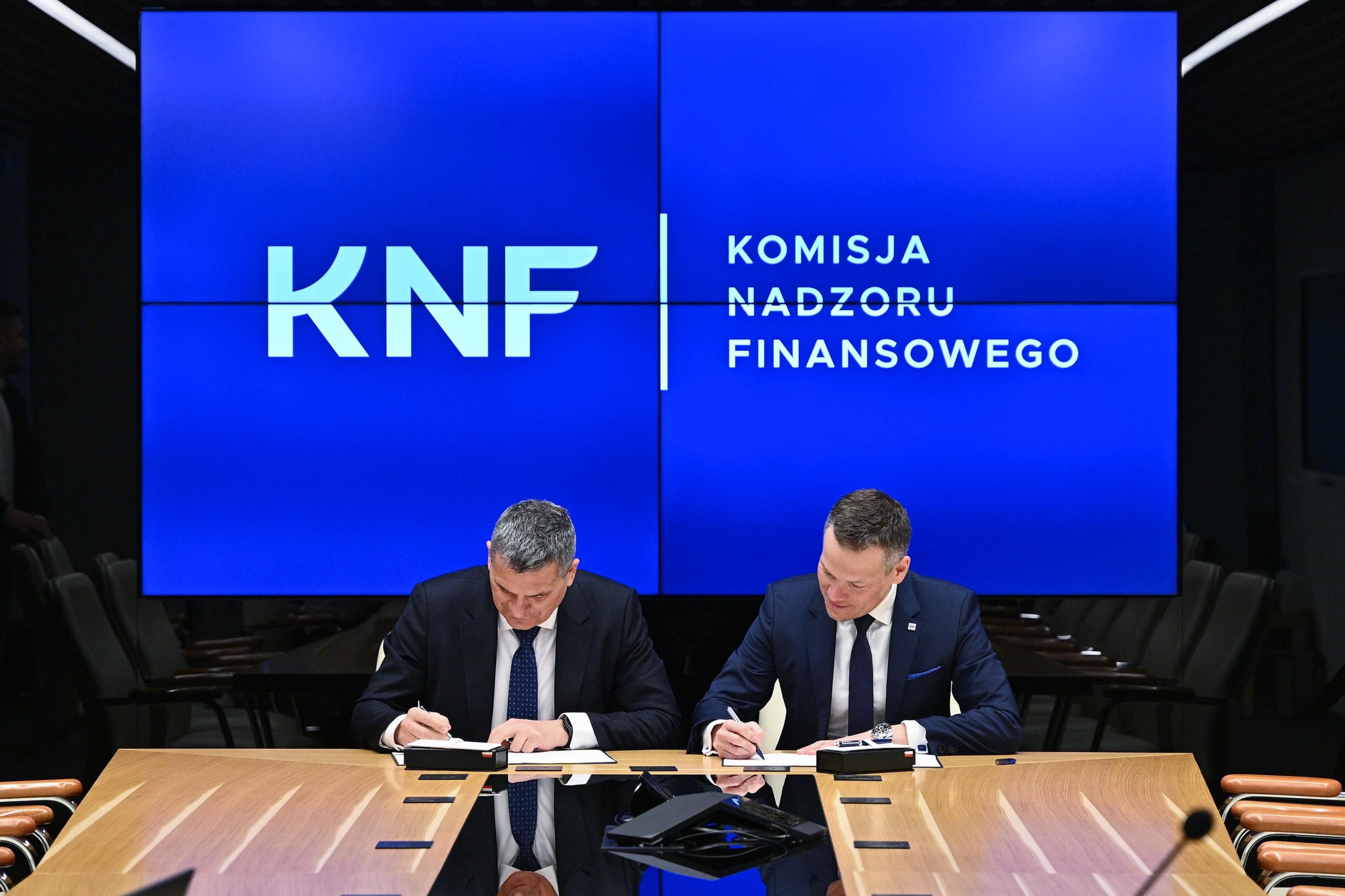 Zawarcie porozumienia między Prokuratorem Krajowym i Przewodniczącym Komisji Nadzoru Finansowego - 2